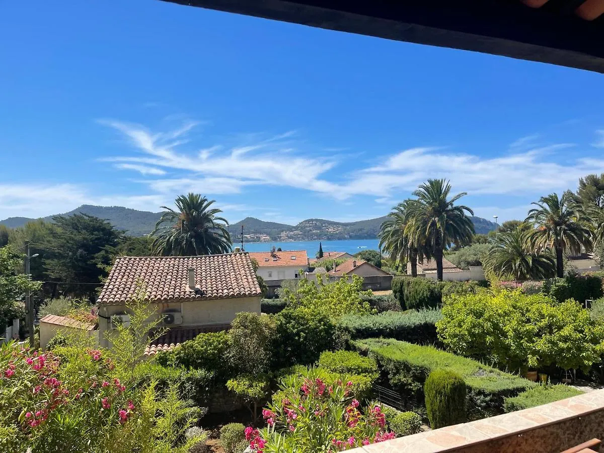 Magnifique studio vue mer à 5 minutes de la plage Saint-Cyr-sur-Mer France